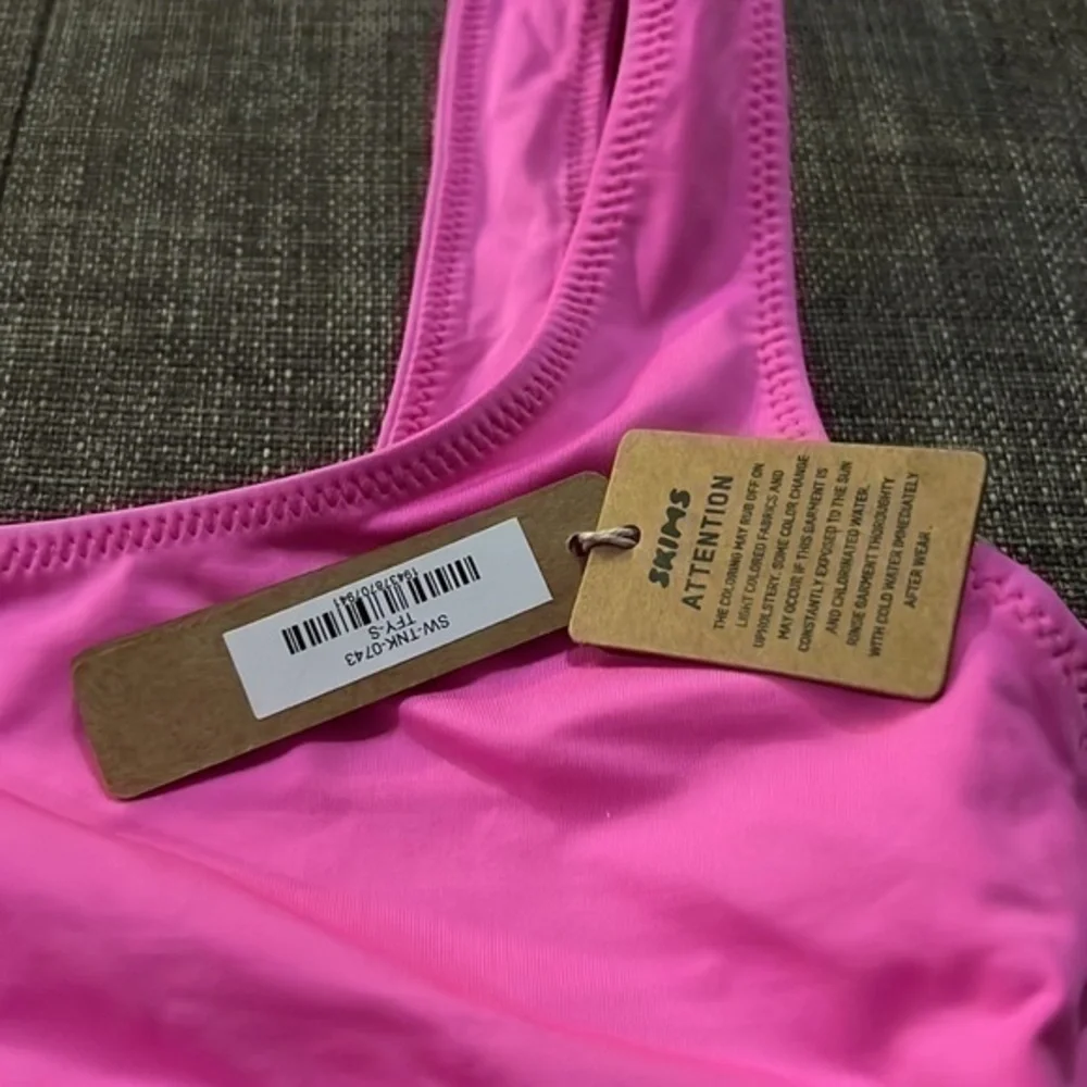 Skims Swim Tank Bikini Top